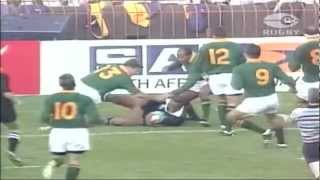 Japie Mulder Tackle on Jonah Lomu Rugby World Cup 1995 [upl. by Amabelle]