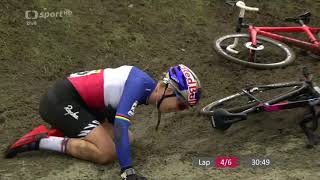 Jolanda Neff Pauline FerrandPrevot crash WC Cyclocross 2018 [upl. by Moya]