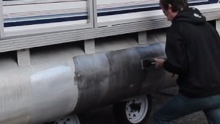 How to Clean amp Polish Aluminum Pontoons in Less than 60 minutes [upl. by Job864]