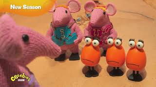 Clangers Series 3 Episode 3  Medal [upl. by Secnarfyram488]