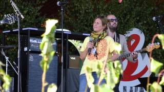 Håkan Hellström med Helen Sjöholm  Valborg soundcheck Allsång på Skansen  9 juli 2013 [upl. by Ynor]