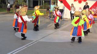 DANZA  PRIMER GRADO PRIMARIA  2017 [upl. by Rehctaht]