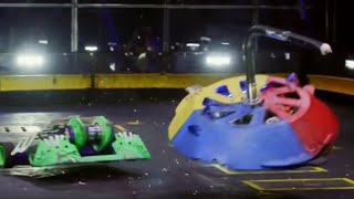 Battlebots 2019 Witch Doctor Vs Gigabyte [upl. by Ahsayn]