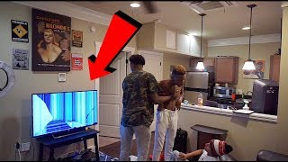 BROKEN TV SCREEN PRANK ON FUNNYMIKE GETS VERY ANGRY [upl. by Ttergram]