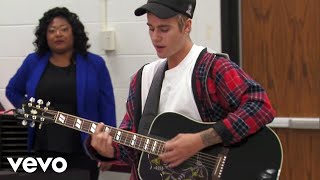 Justin Bieber  Love Yourself Live From The 2016 Radio Disney Music Awards [upl. by Kutzer]