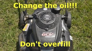 Changing the oil in your Honda GCV 160 lawn mower engine [upl. by Nashoma]