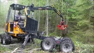 Kinetic 8x8 mini forwarder and Farmikko 200125HT light harvester head [upl. by Sausa]