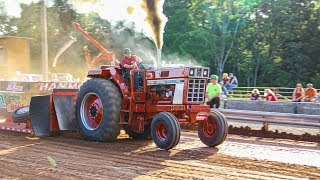 Now This is Tractor Pulling [upl. by Nevai]