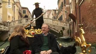 Gondolier in Venice  Euromaxx  Holiday Professionals [upl. by Imis]