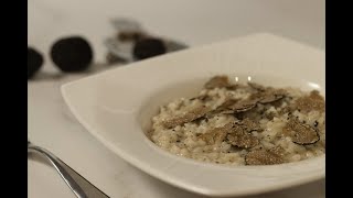 RISOTTO AL TARTUFO NERO UNCINATO DI FRAGNO Videoricetta [upl. by Iluj]