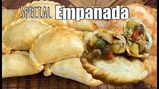 CHICKEN EMPANADA  2 ways to cook fry amp oven baked [upl. by Brand]