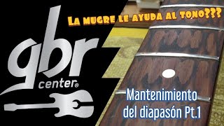 Limpia el diapasón de tu guitarra Laudería Mantenimiento de Guitarras [upl. by Nahbois]